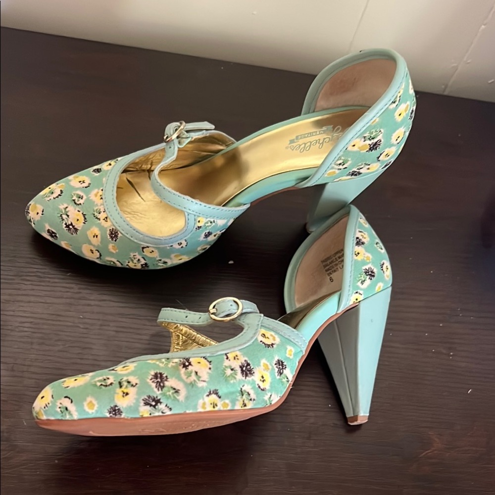 Seychelles Green Floral Heels Elegant d'Orsay Design
